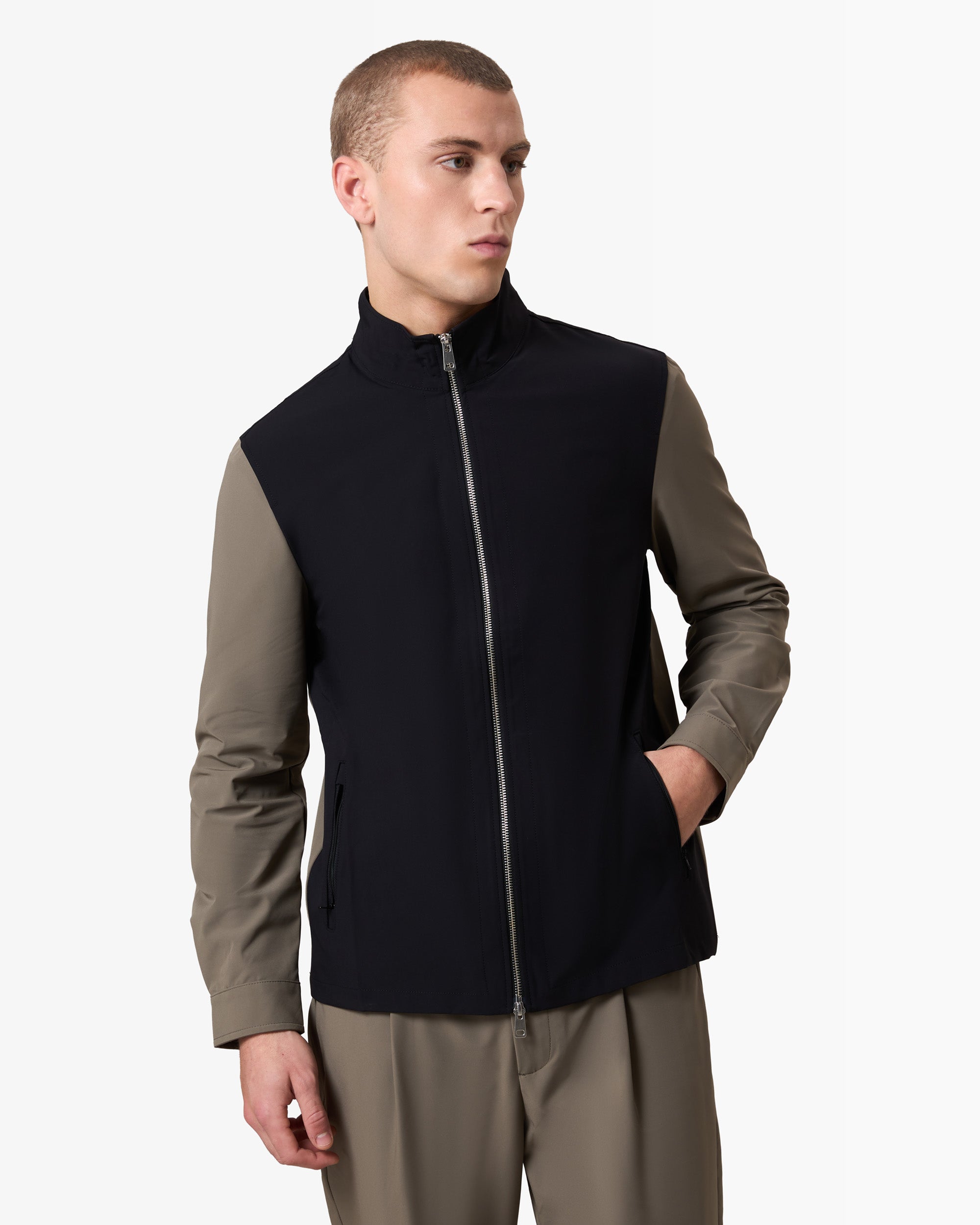 Color Jacket Black / Taupe