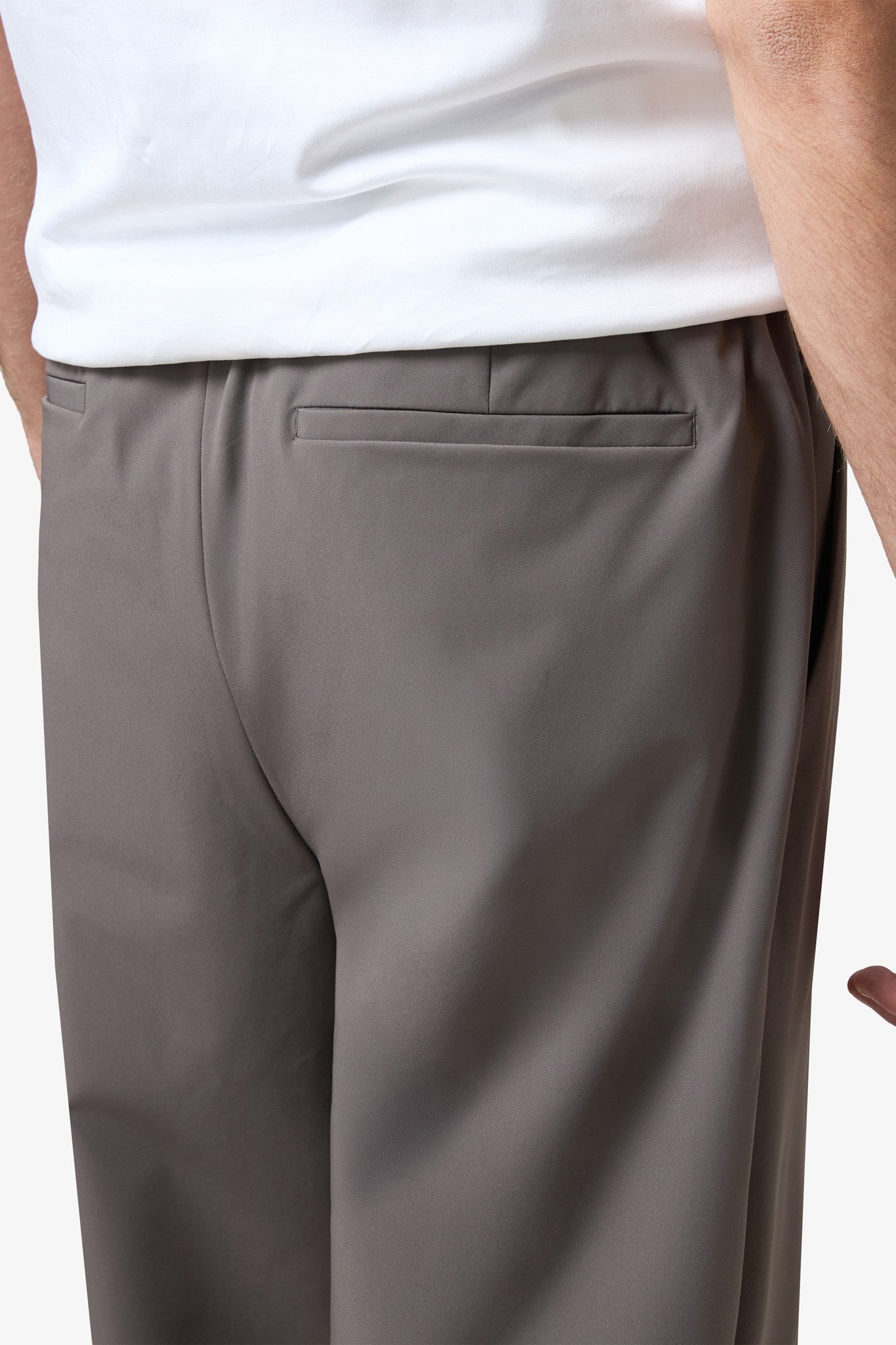 Casual Tech Pants - Brown / Gray