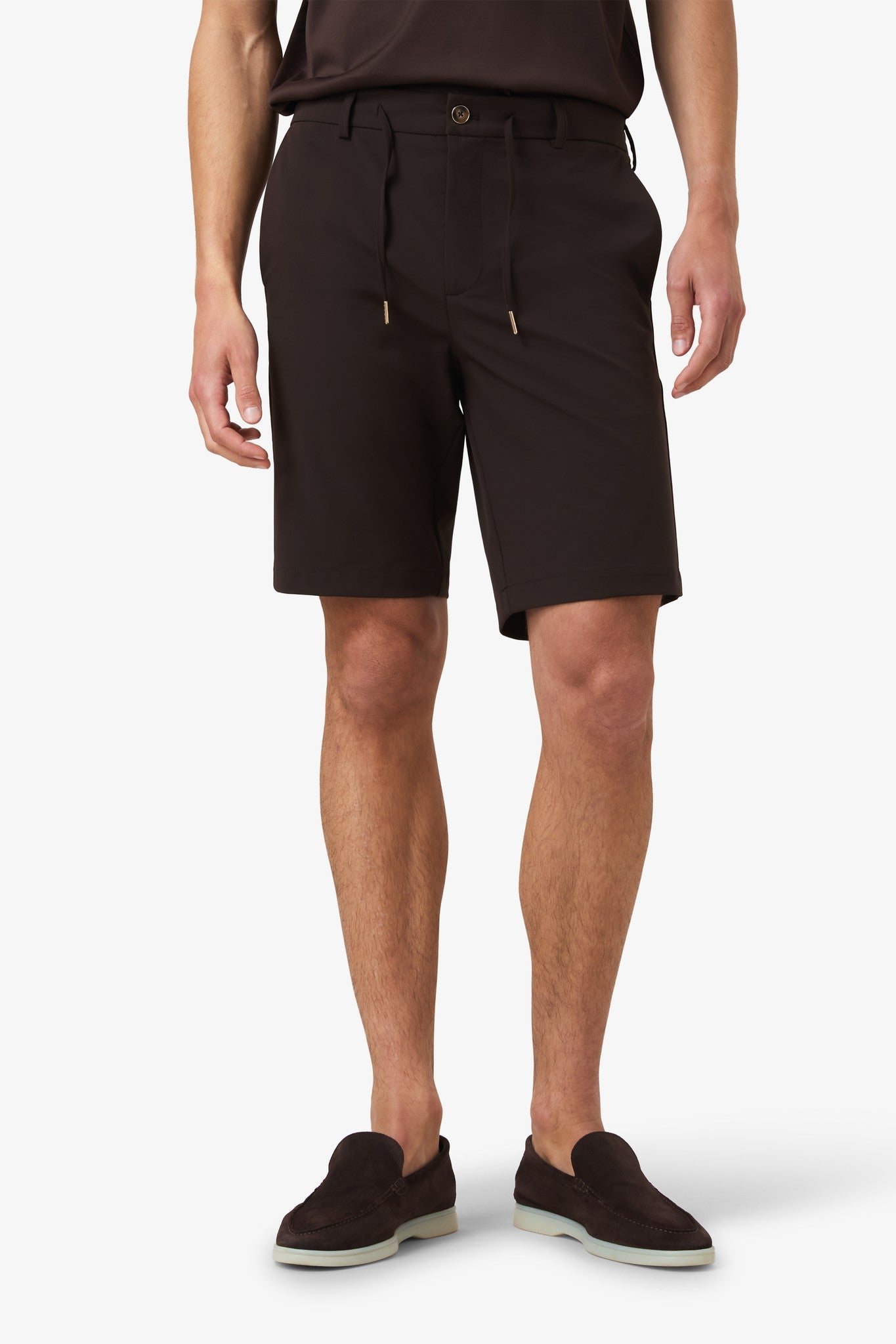 Tech Short Dark Brown