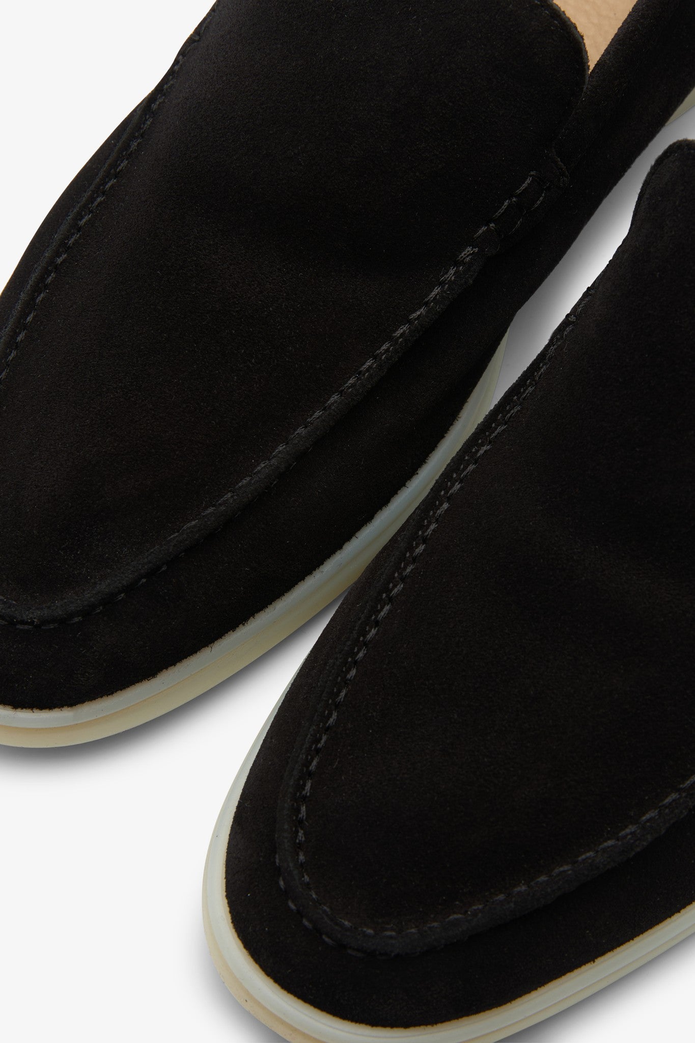 Loafer Caviar Black