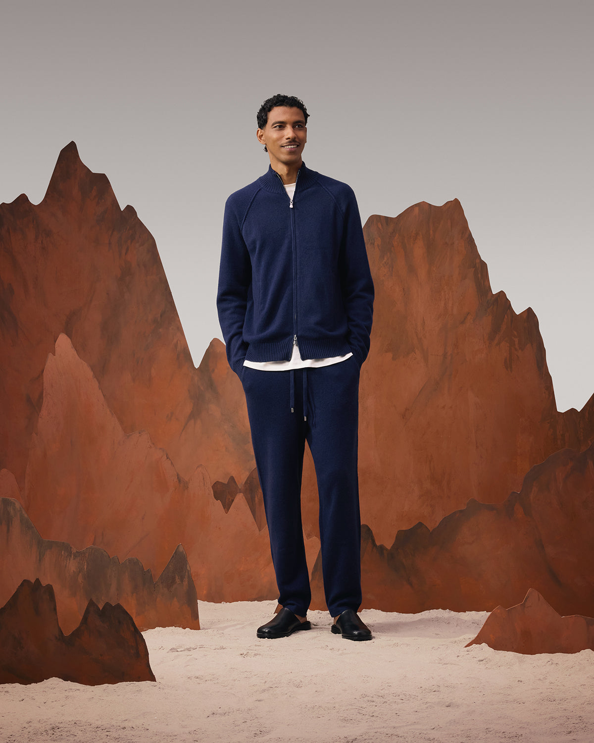 Lambs Wool Tracksuit Vest - Dark Navy